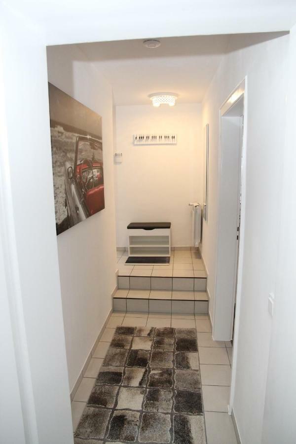 Neue Und Moderne Ferienwohnung Mülheim an der Ruhr Esterno foto